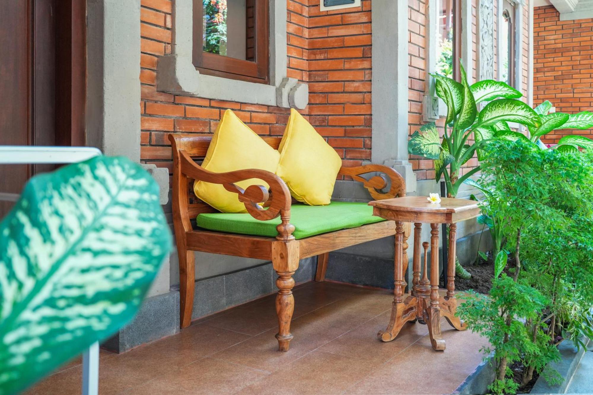 Adi Dharma Hotel Legian Экстерьер фото