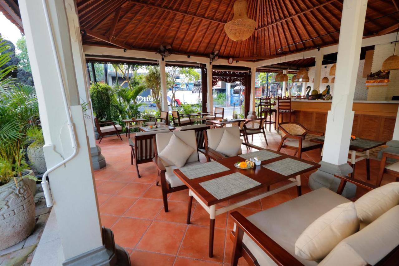 Adi Dharma Hotel Legian Экстерьер фото