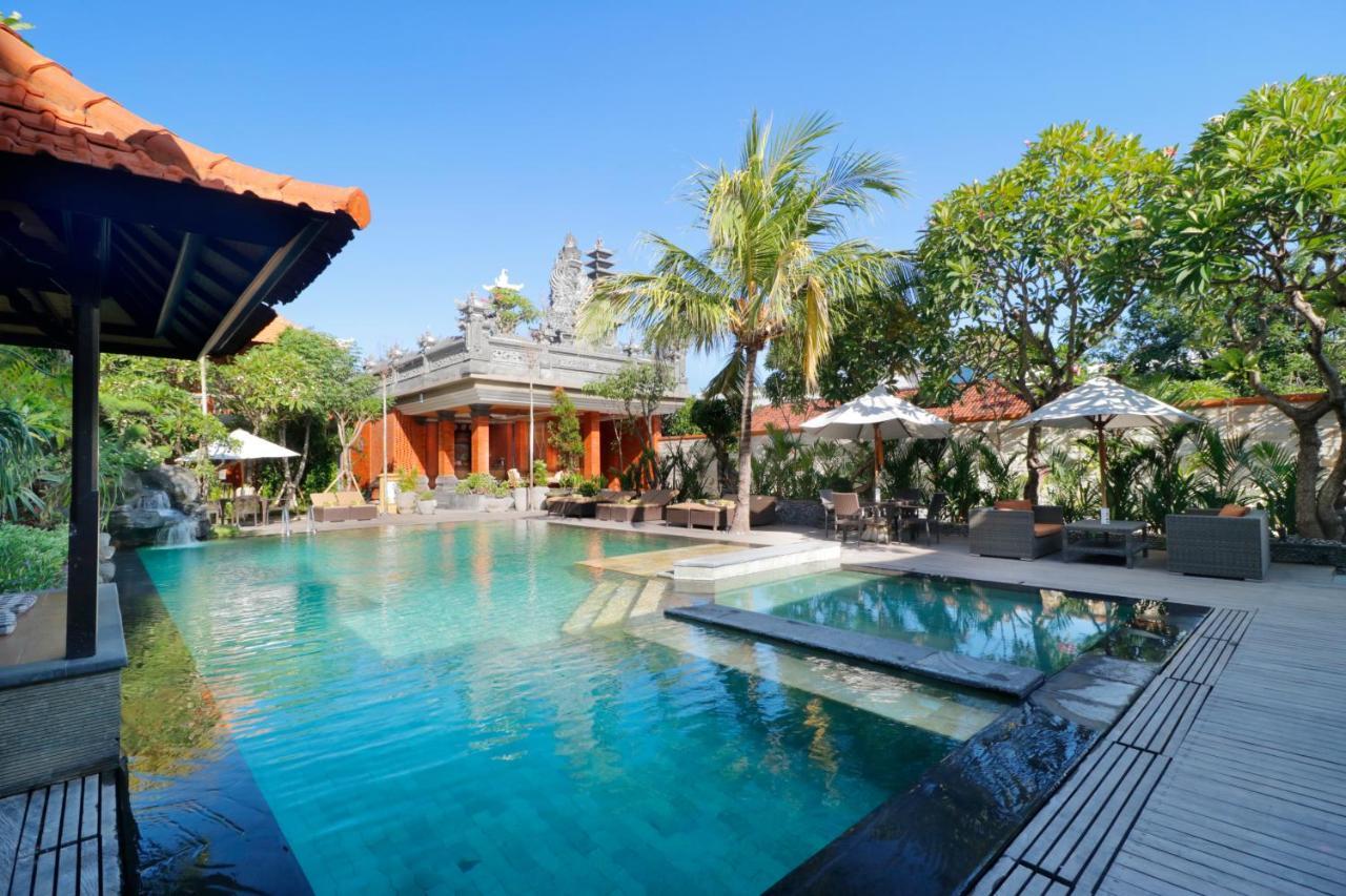 Adi Dharma Hotel Legian Экстерьер фото